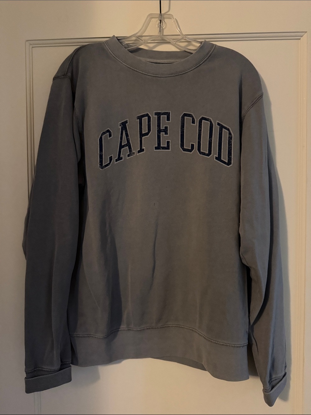 Cuffy’s of  Cape Cod Gray Crewneck Sweatshirt
